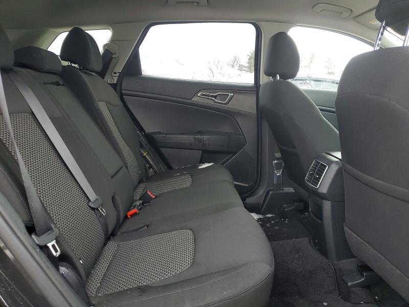 2023 KIA Sportage lx
