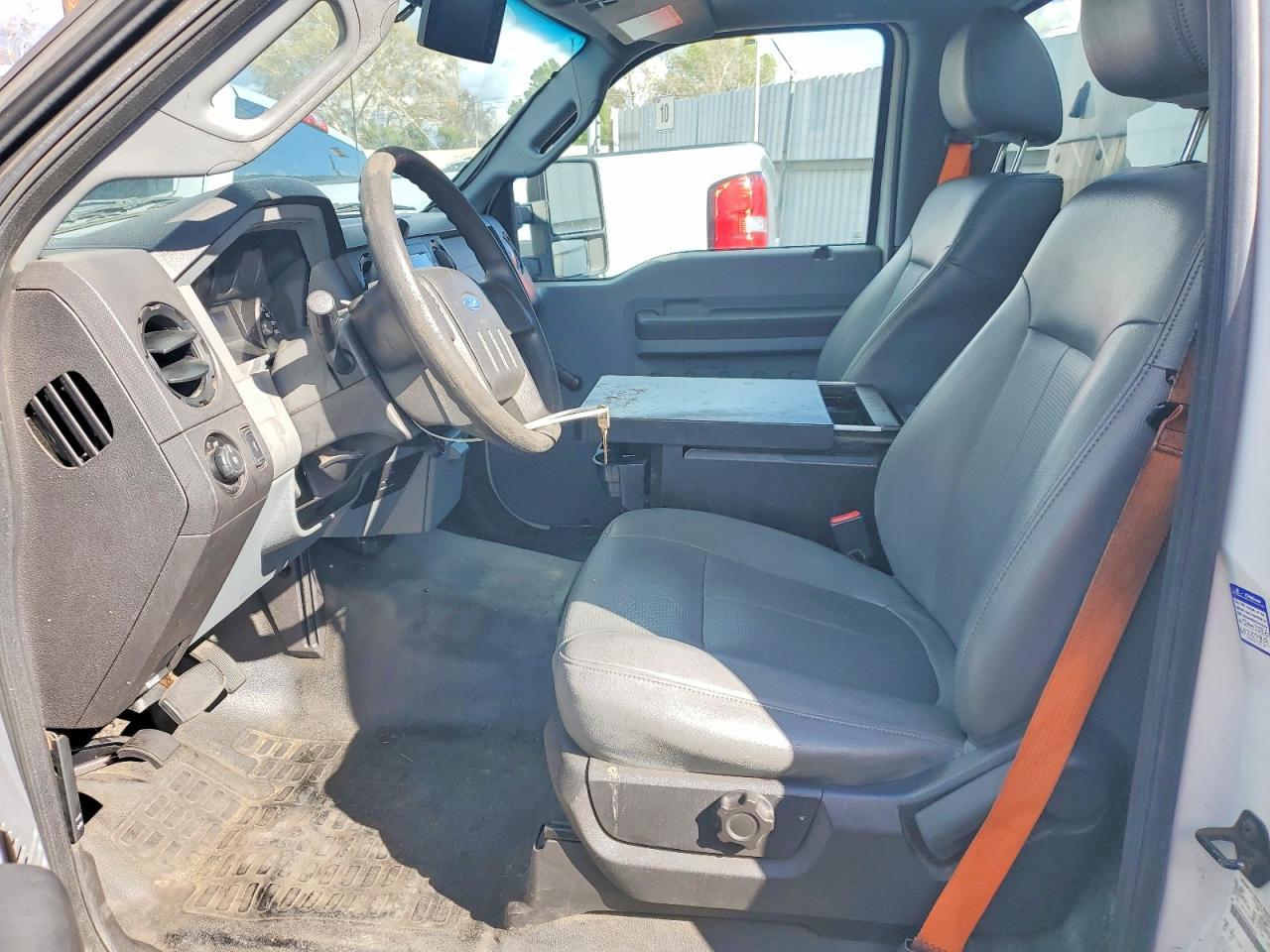 2013 Ford F350 CNG 2X4