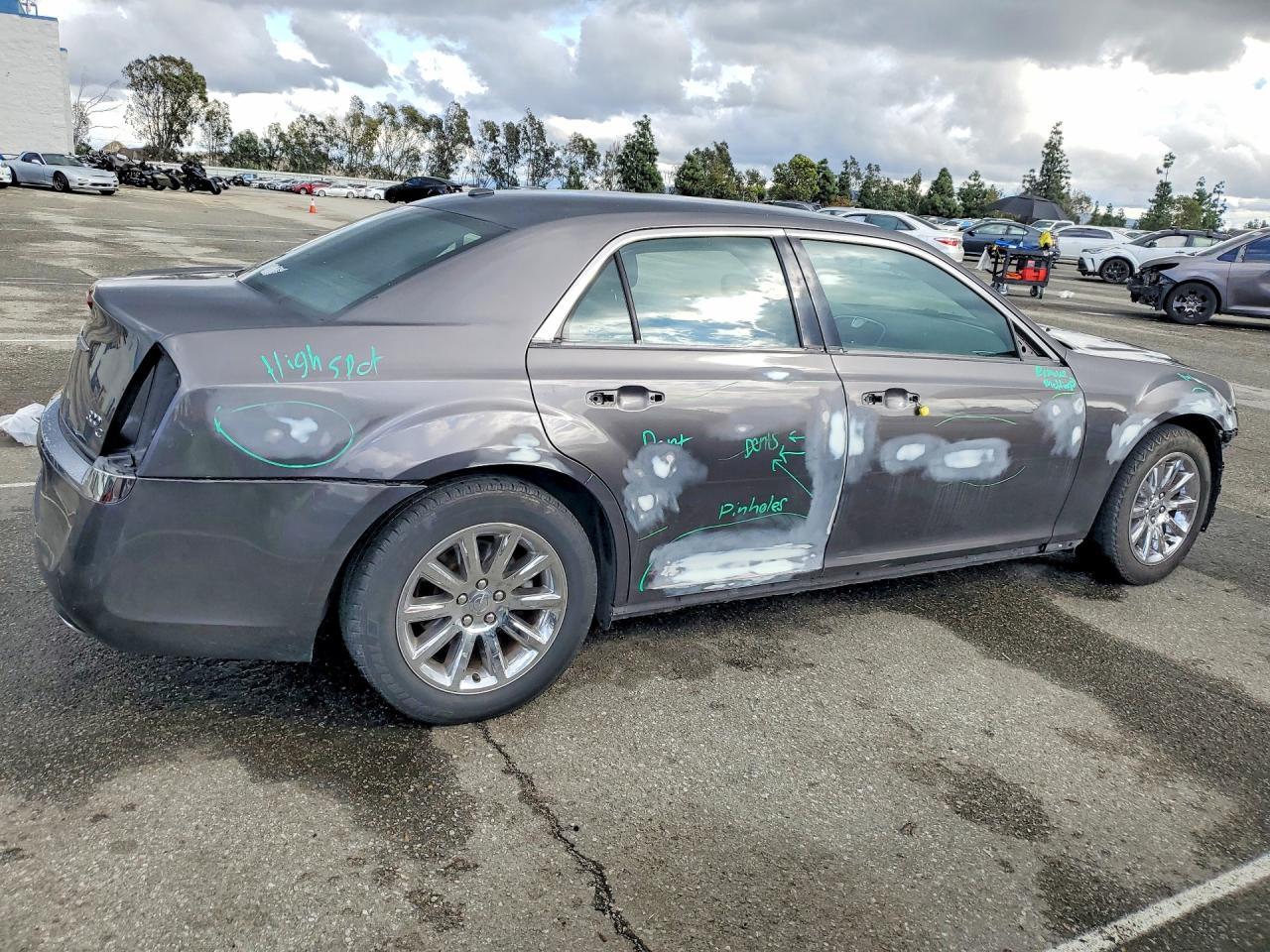 2014 Chrysler 300c