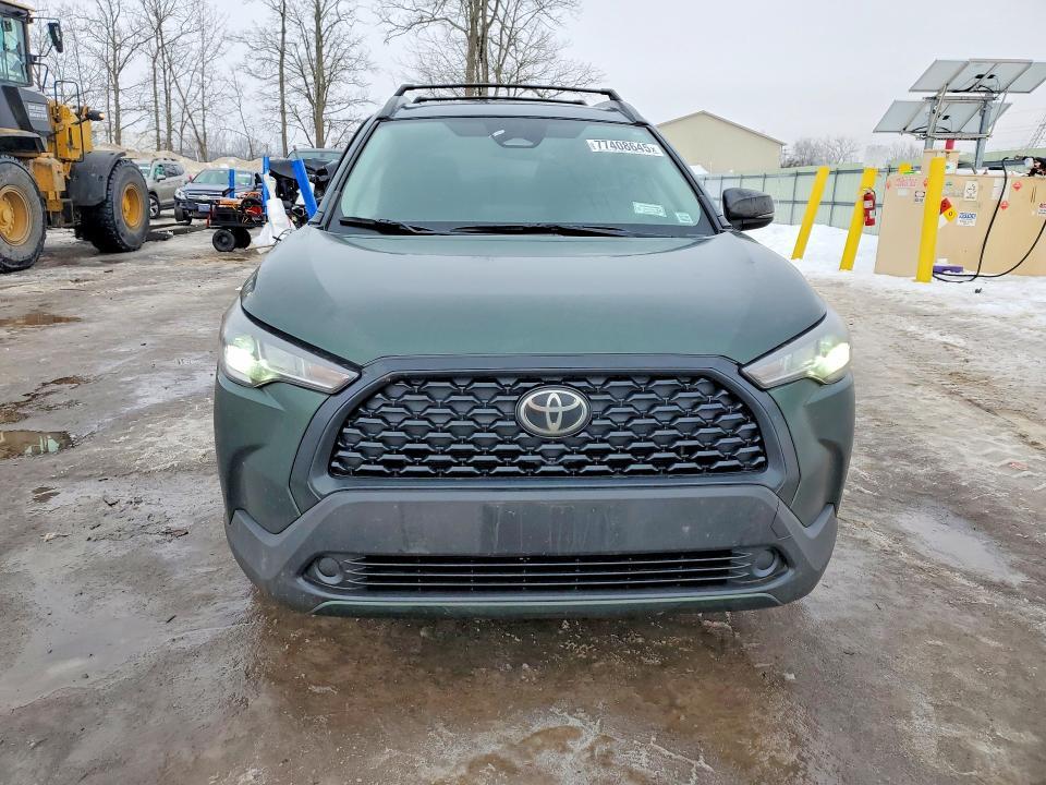 2025 Toyota Corolla Cross le