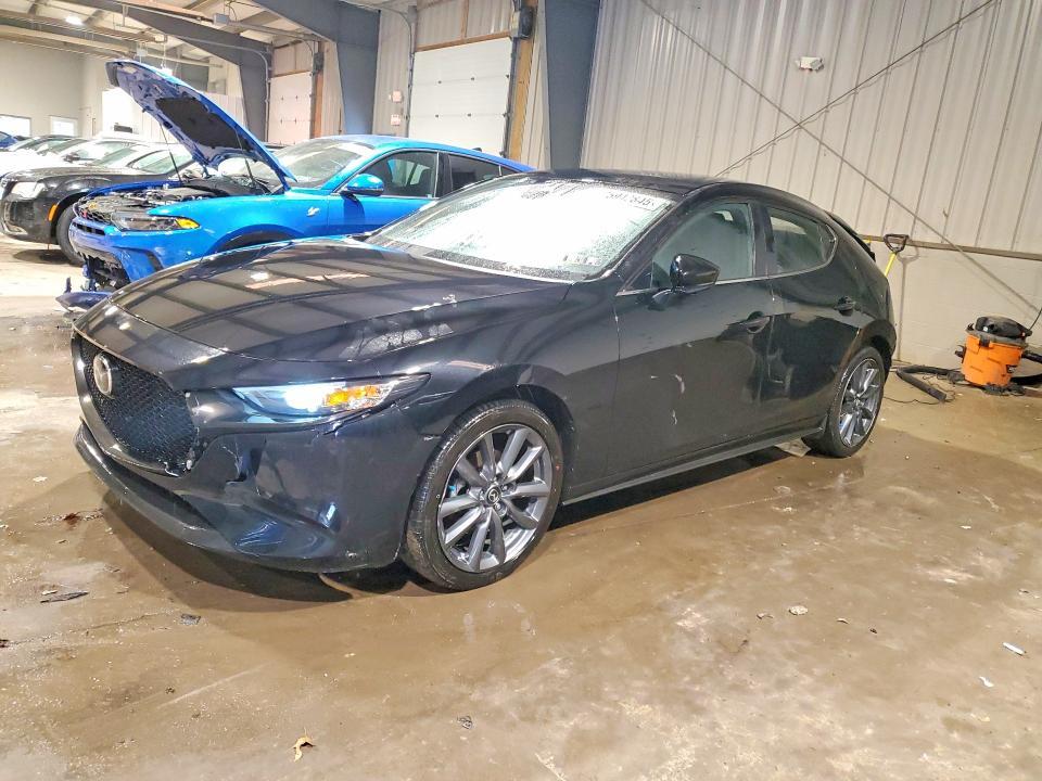 2023 Mazda 3 Preferred