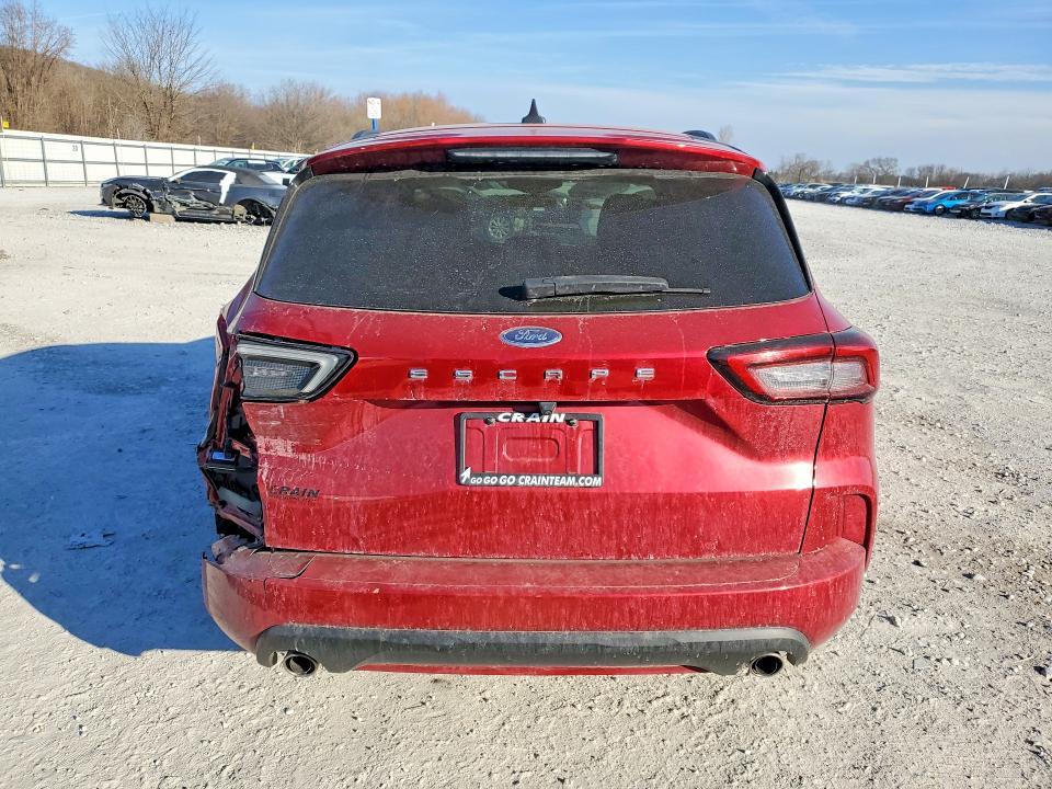 2023 Ford Escape st Line