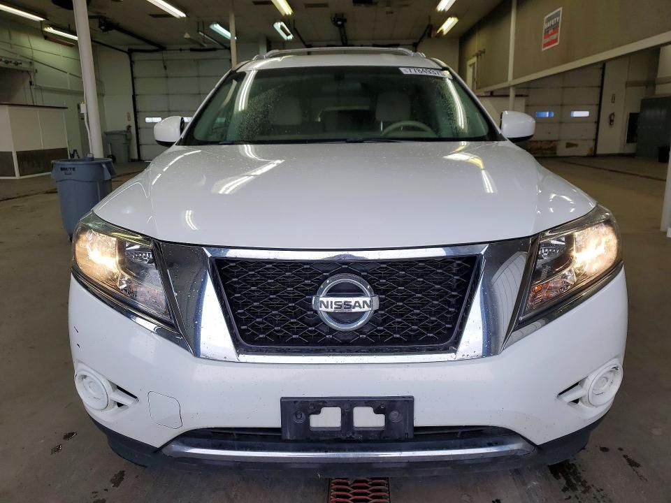2013 Nissan Pathfinder s