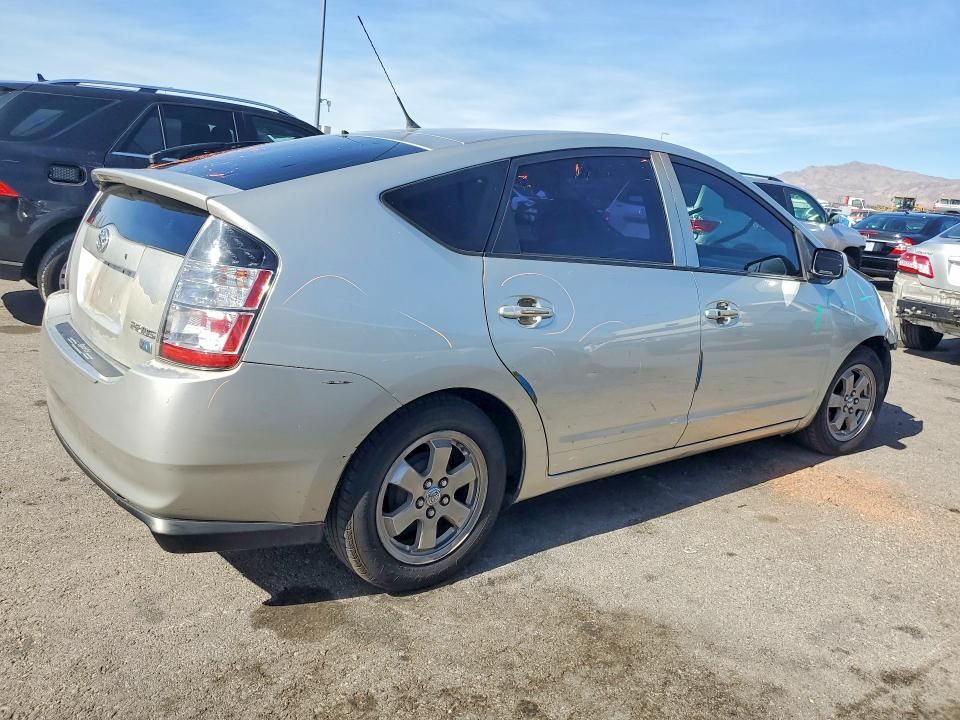 2005 Toyota Prius Base