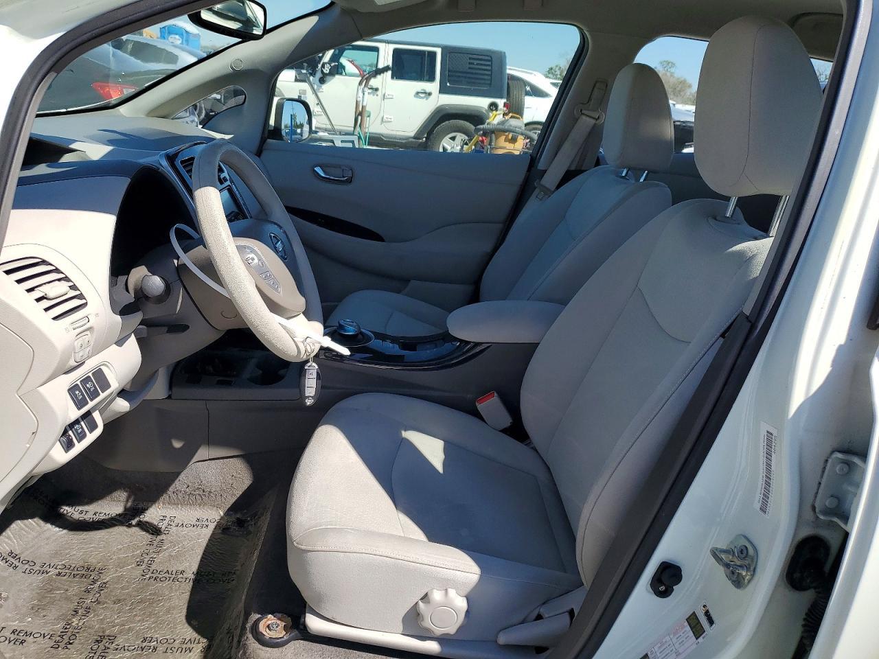 2011 Nissan Leaf sv
