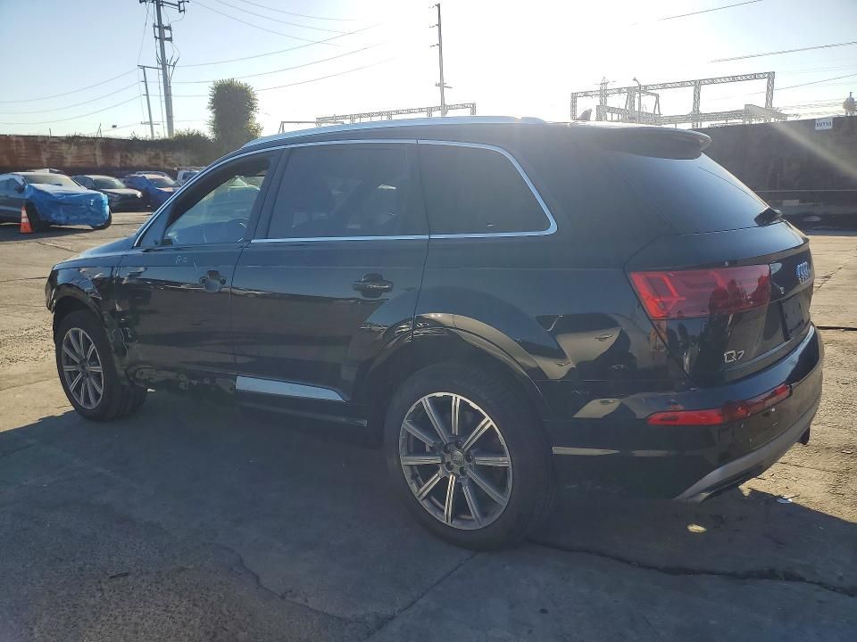 2018 Audi Q7 Premium Plus