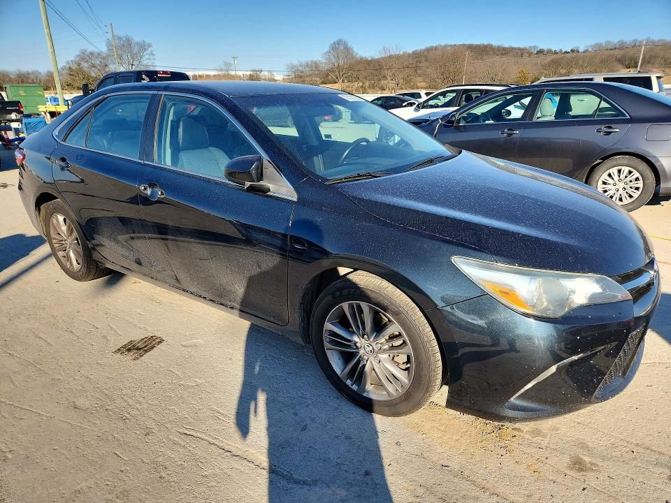 2015 Toyota Camry le