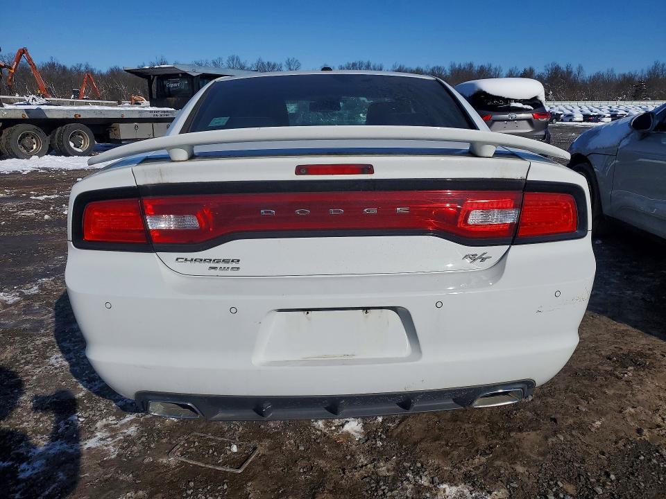 2014 Dodge Charger r