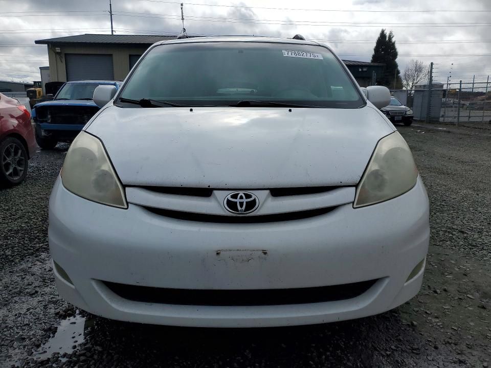 2007 Toyota Sienna xle
