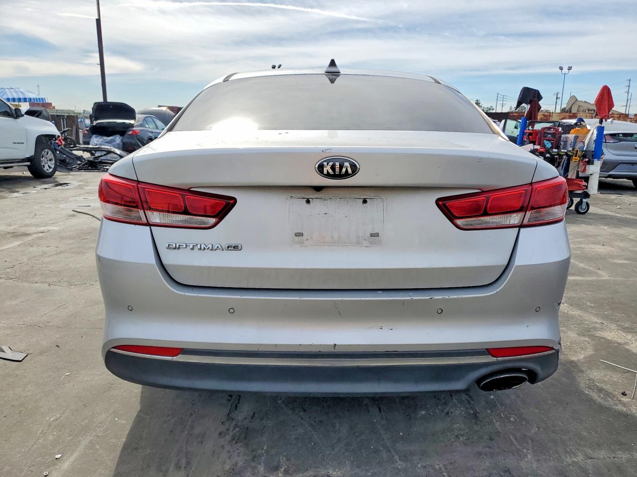 2018 KIA Optima lx