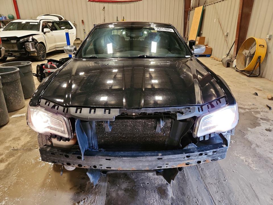2013 Chrysler 300c
