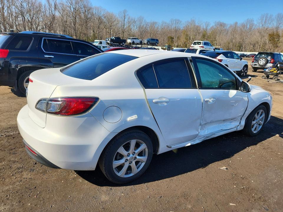 2010 Mazda 3 I