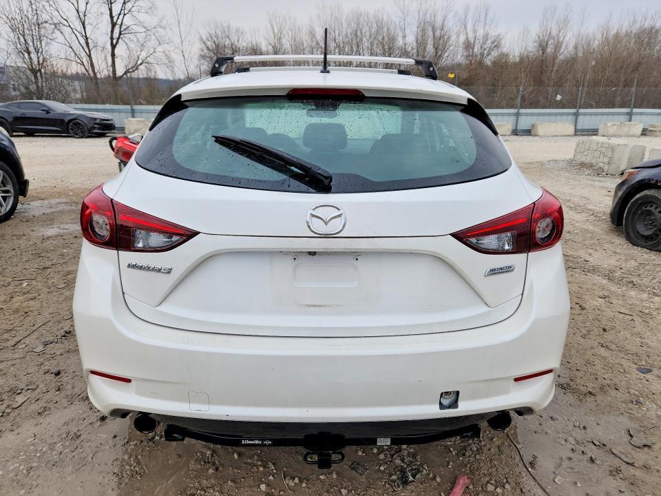 2018 Mazda 3 Sport