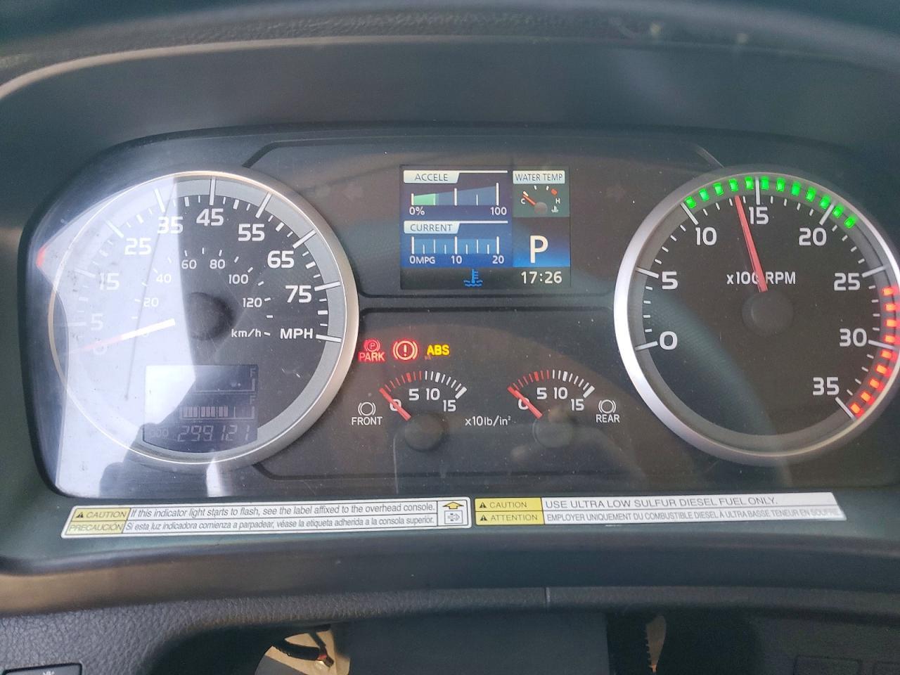 2013 Hino 258 268