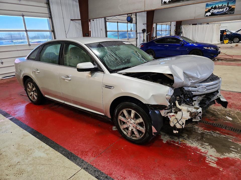 2009 Ford Taurus se