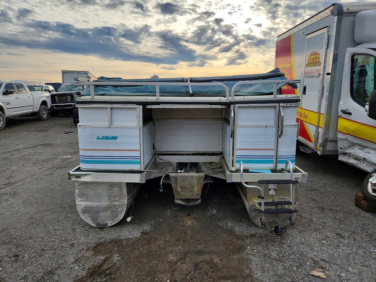 1996 Lowe Boat