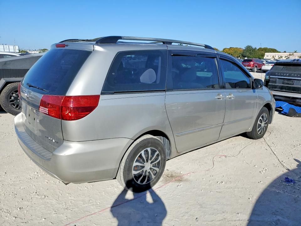 2005 Toyota Sienna ce