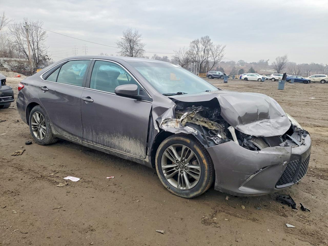 2016 Toyota Camry le