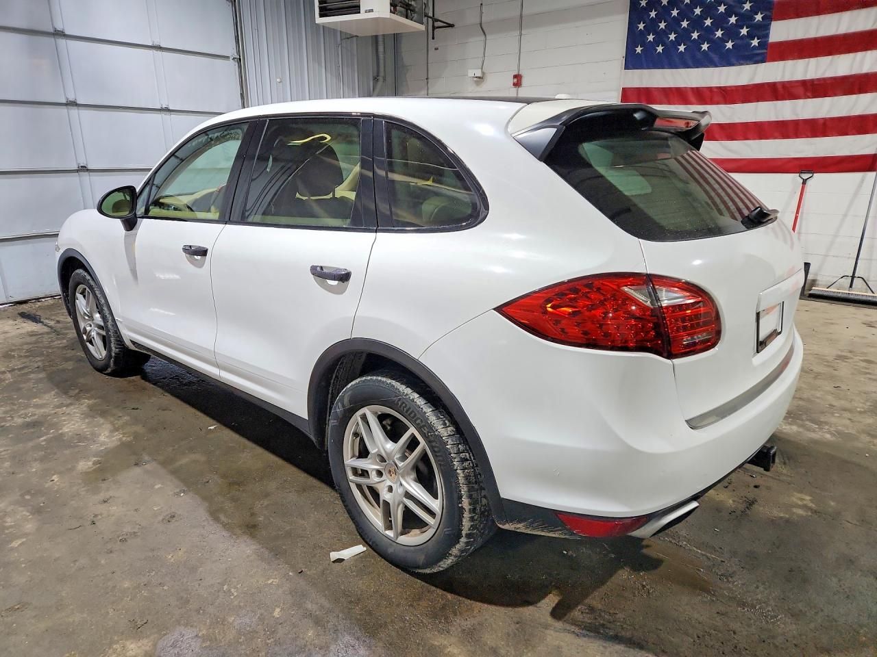 2011 Porsche Cayenne s