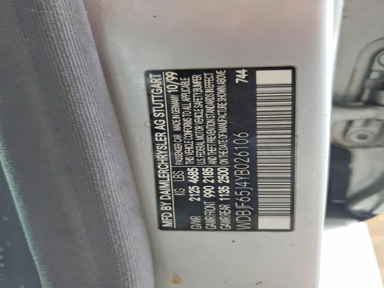 2000 Mercedes-Benz E 320