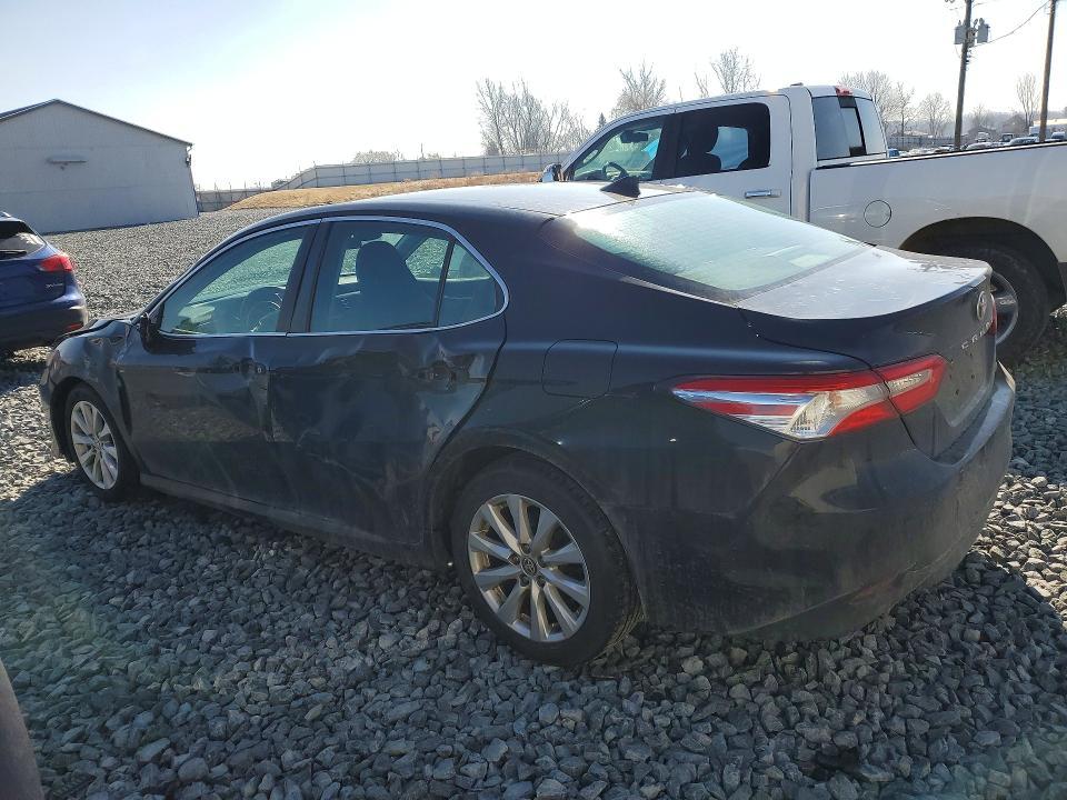 2020 Toyota Camry le