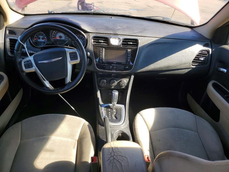 2013 Chrysler 200 Touring