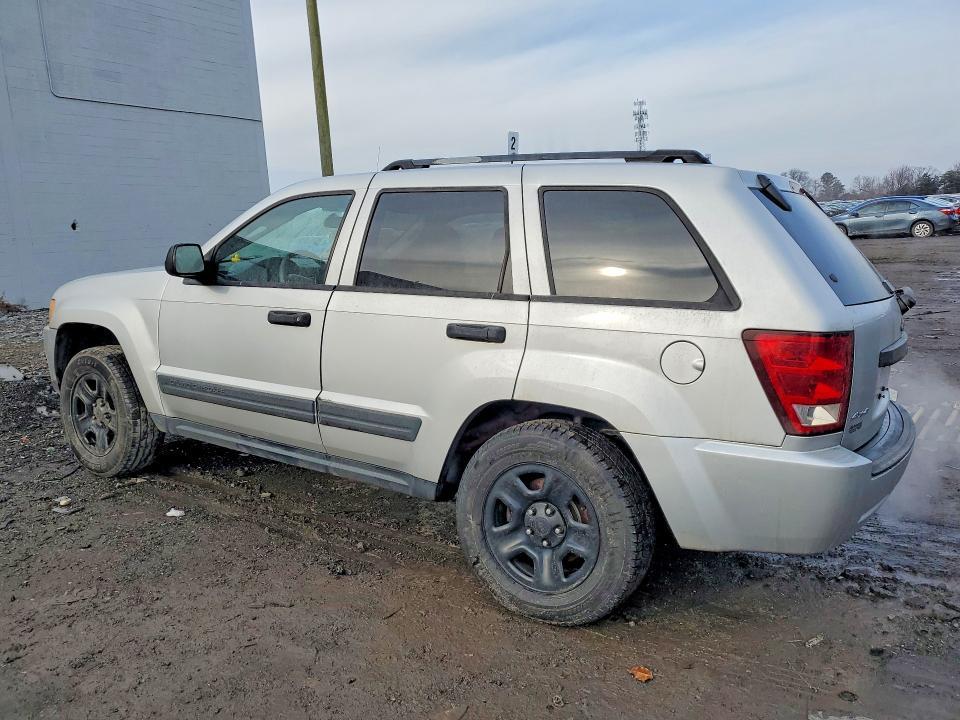 2005 Jeep Grand Cherokee Laredo
