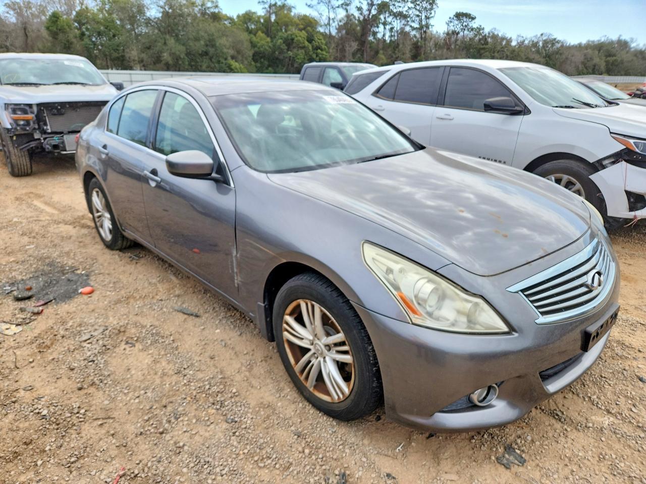 2011 Infinity G25