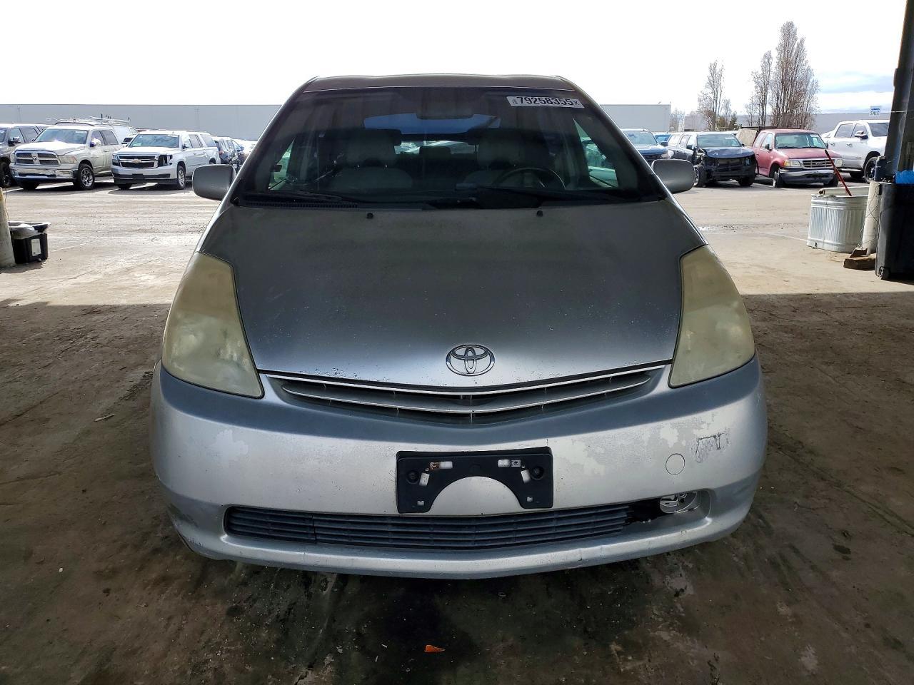2005 Toyota Prius Base
