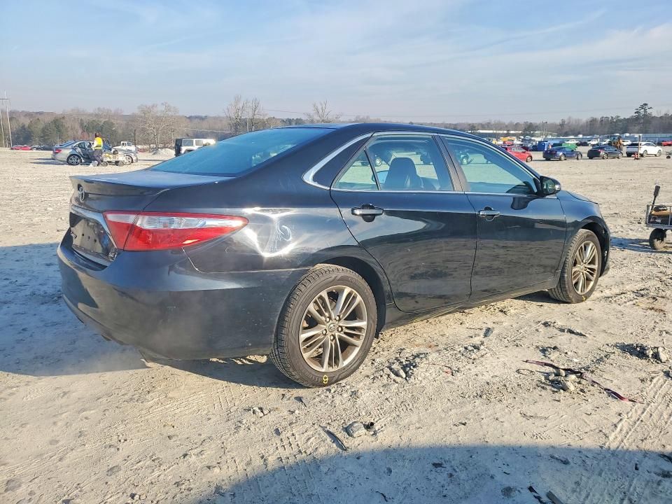 2015 Toyota Camry le