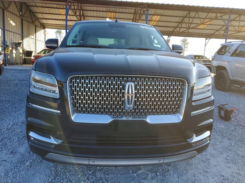 2018 Lincoln Navigator Select