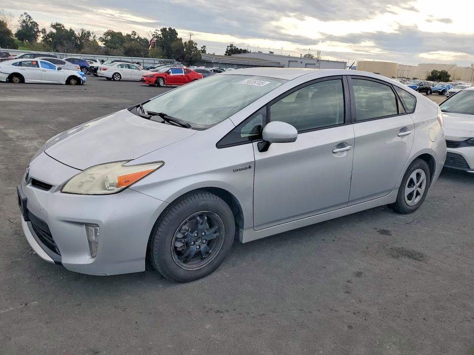 2014 Toyota Prius two