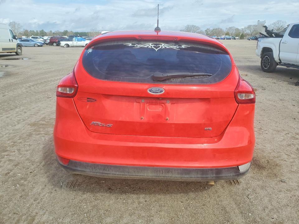 2016 Ford Focus se