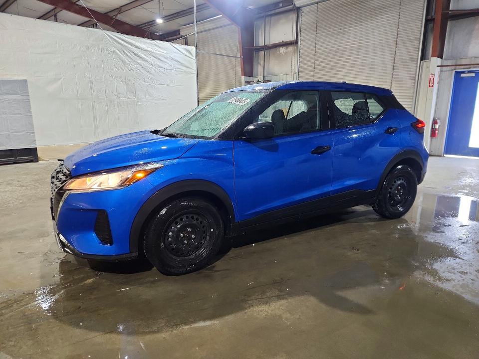 2025 Nissan Kicks Play s