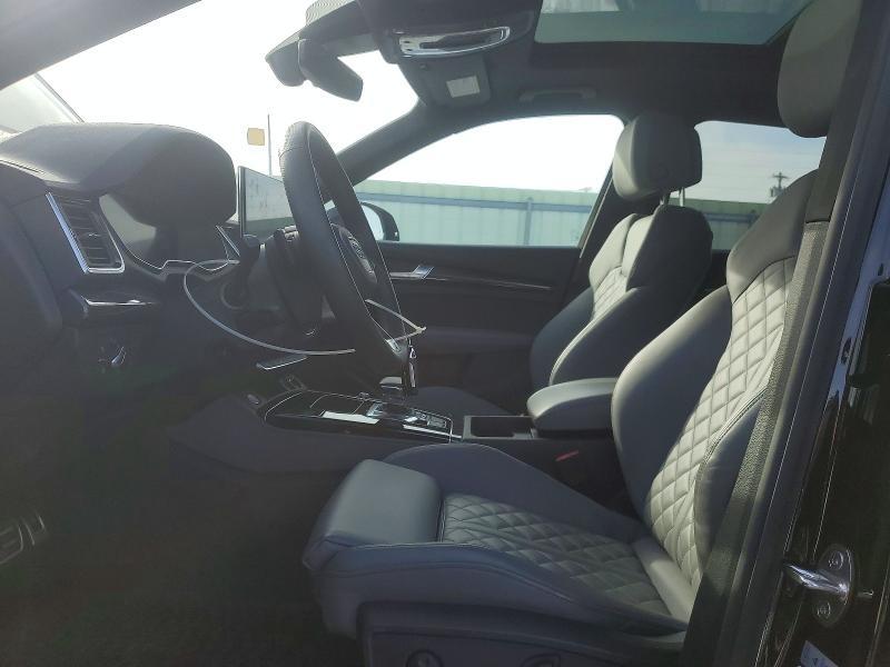 2025 Audi SQ5 Premium Plus