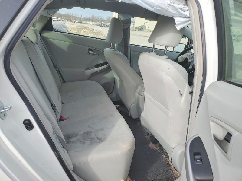 2014 Toyota Prius Three