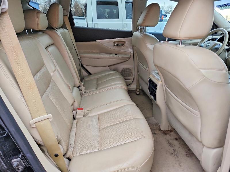 2015 Niss Murano Platinum