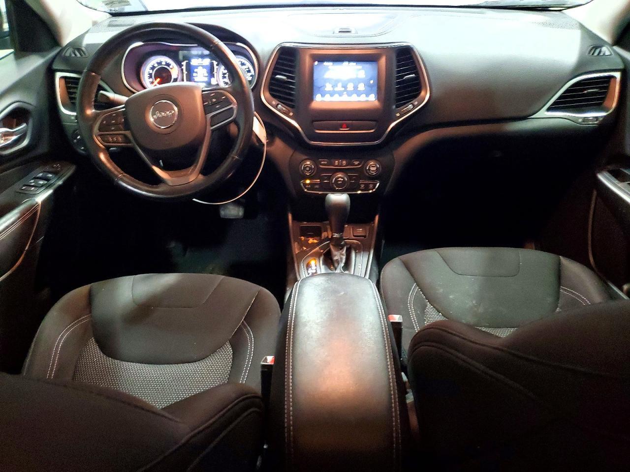 2020 Jeep Cherokee Latitude