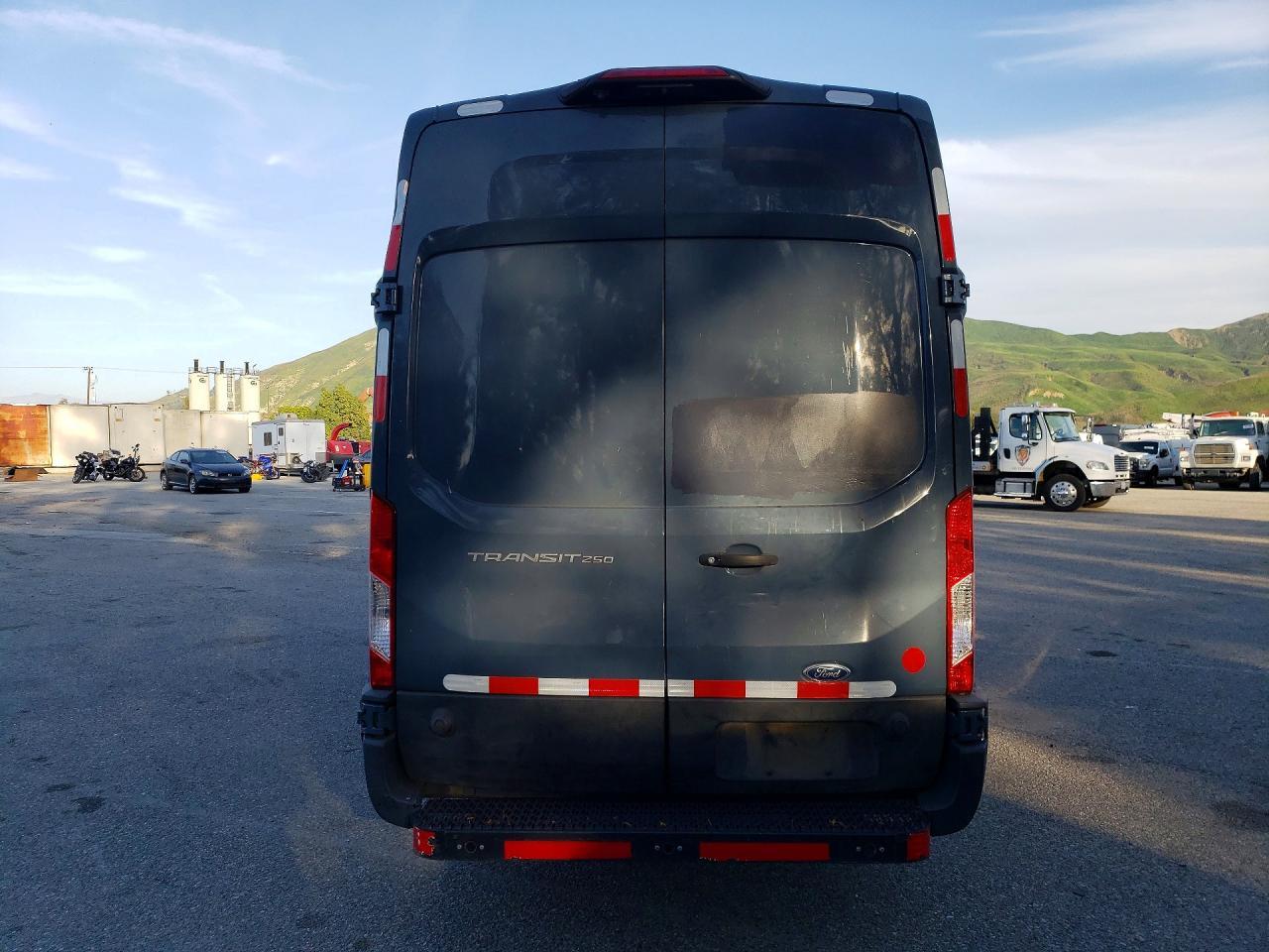 2020 Ford Transit 250 Delivery van