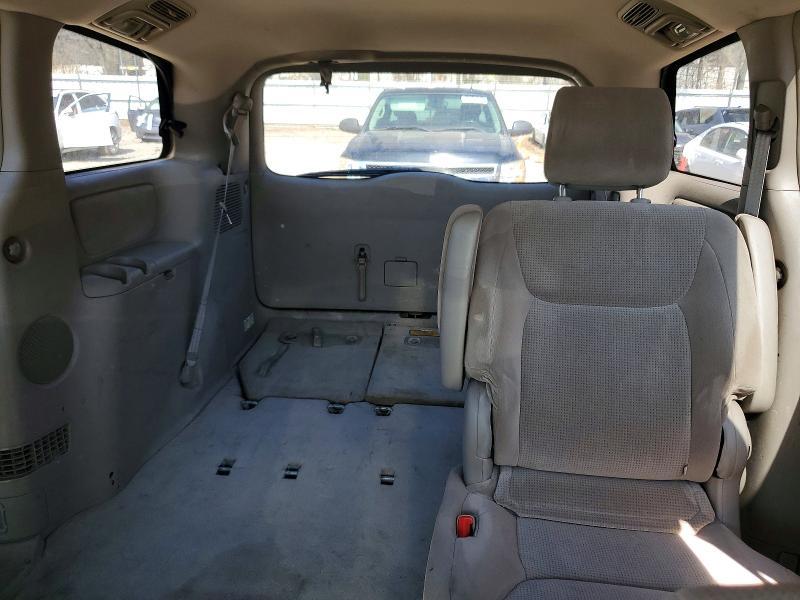 2004 Toyota Sienna le 7 Passenger