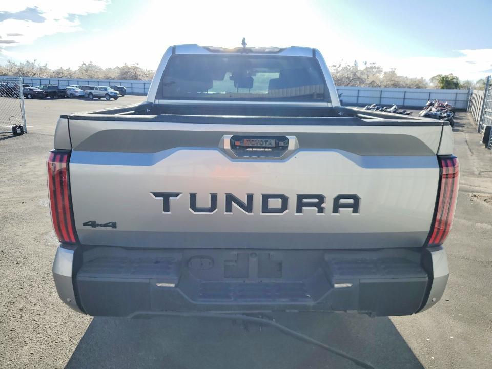 2024 Toyota Tundra Limited HV
