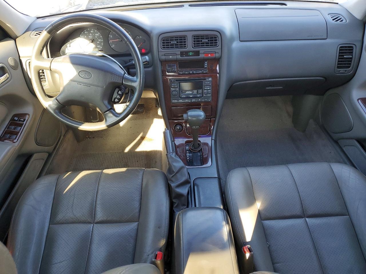 1998 Infiniti I30