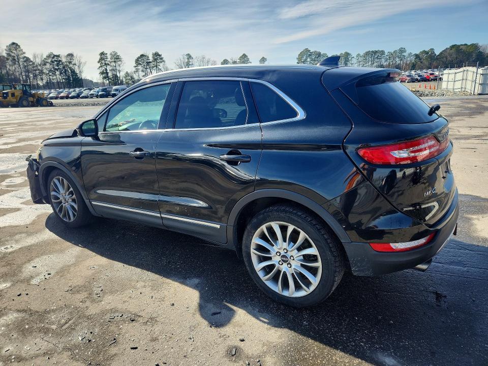 2015 Lincoln Townhouse MKC