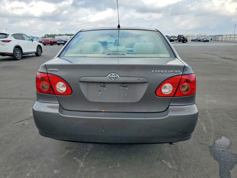 2005 Toyota Corolla ce