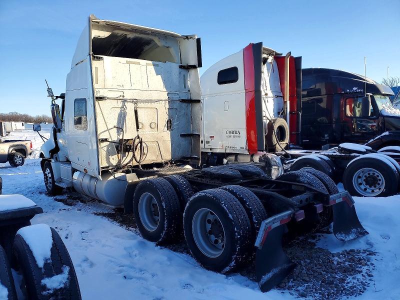 2016 International Lf687 Semi Truck