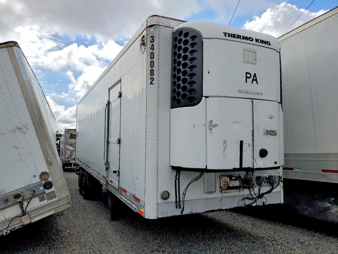 2015 Utility VS2RA Refrigerated Van Trailer