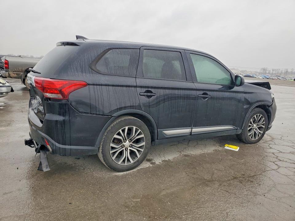 2017 Mitsubishi Outlander es