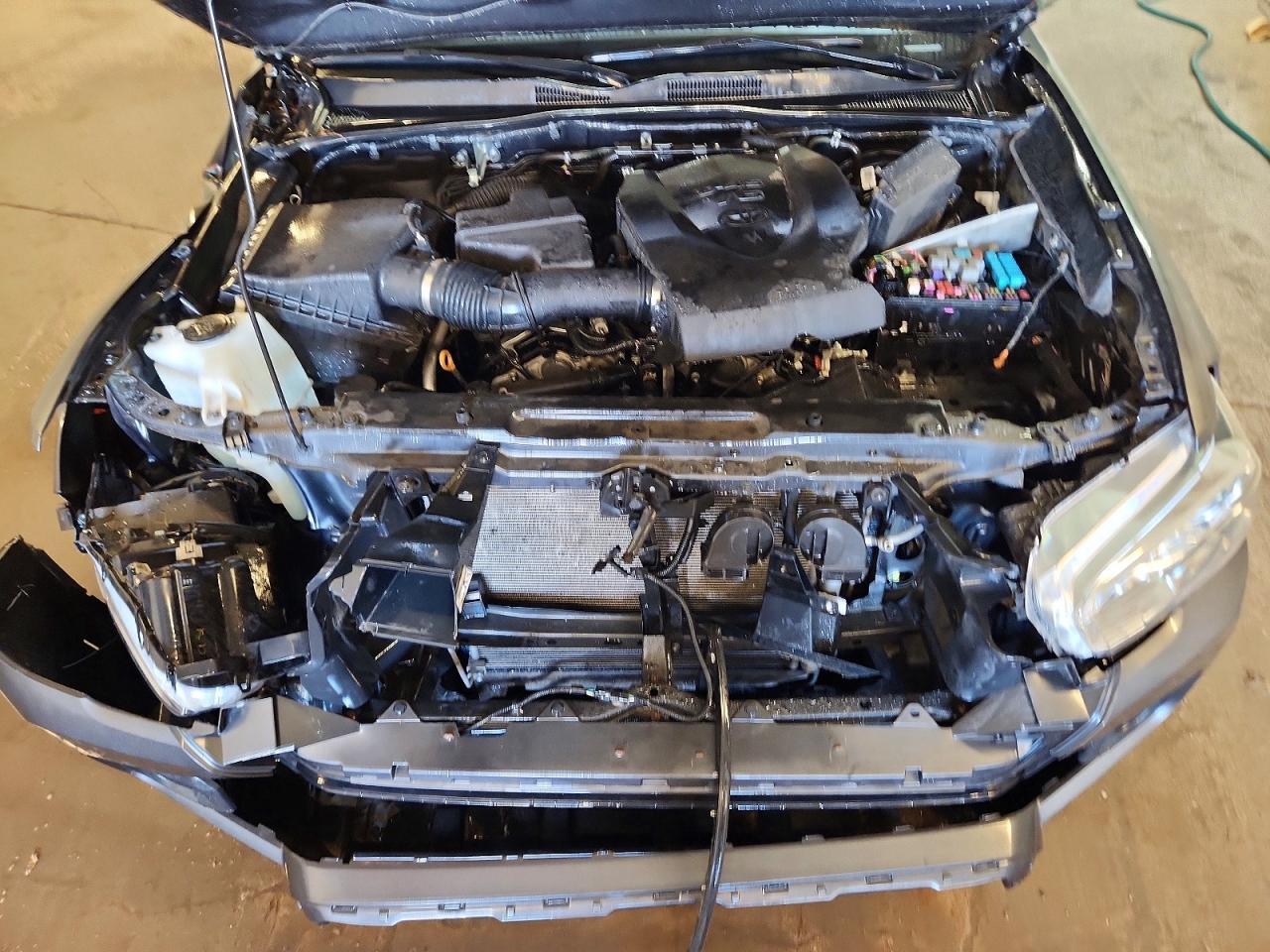 2023 Toyota Tacoma SR5 V6
