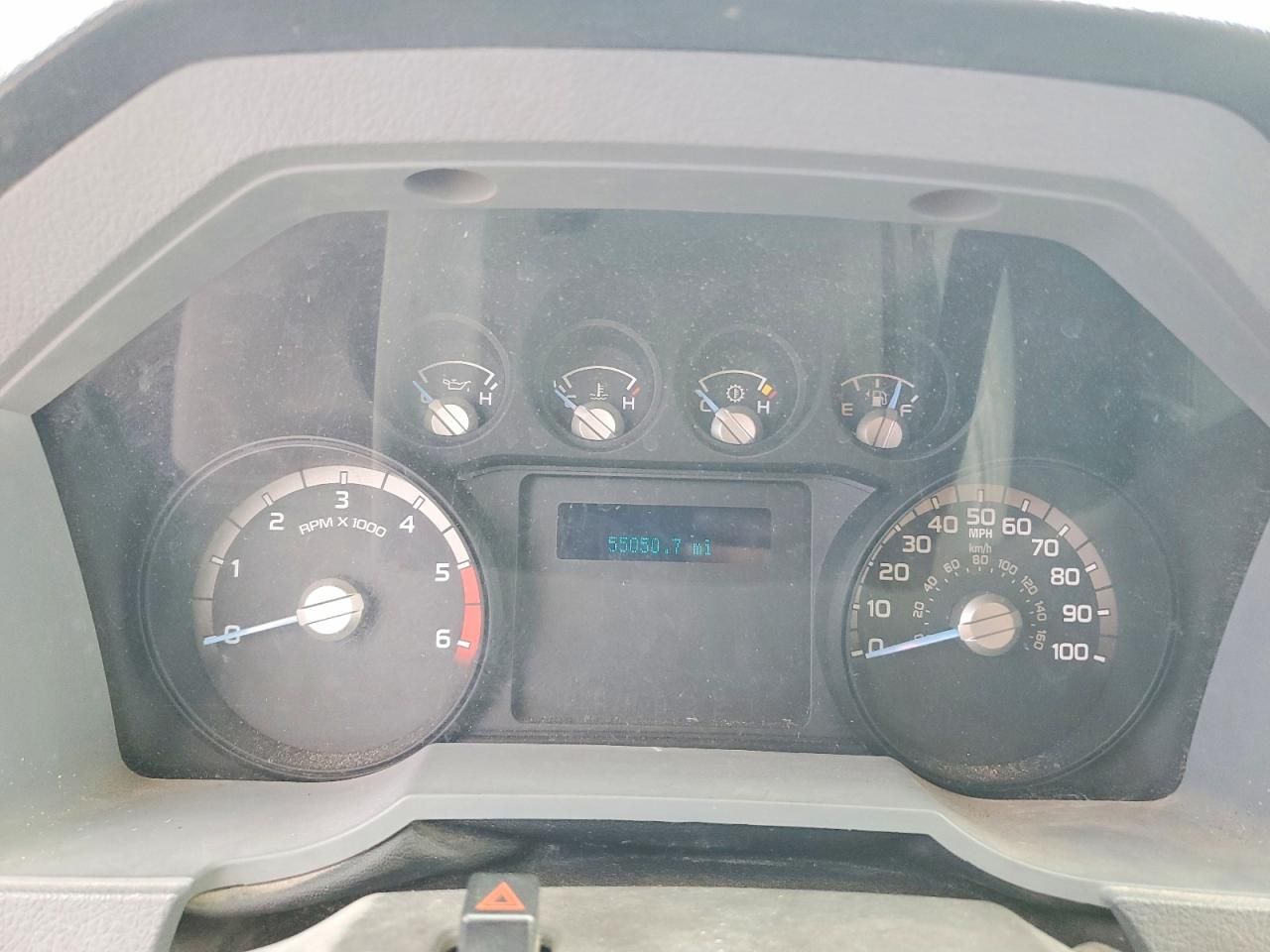 2016 Ford F450 Super Duty Flatbed Truck