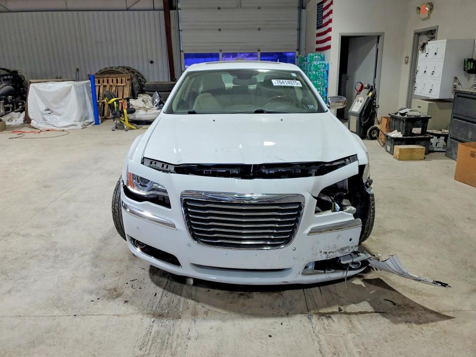 2011 Chrysler 300c